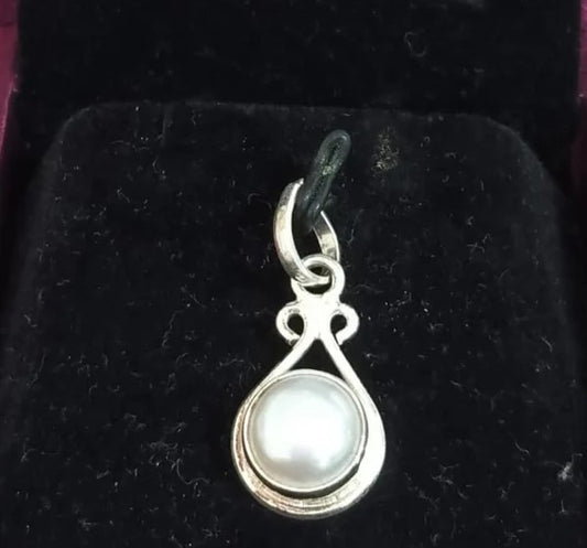 Pearl Pendant